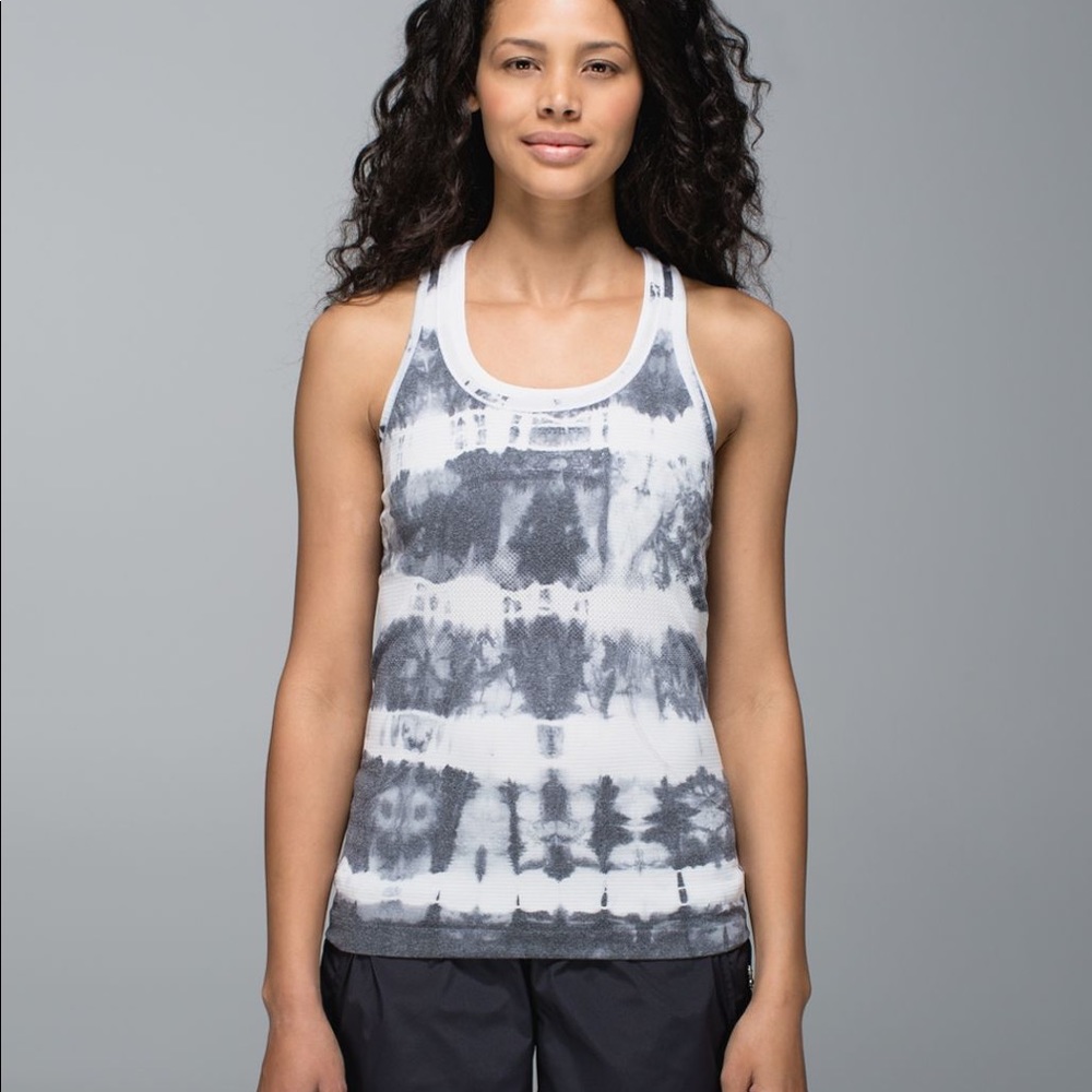 Lululemon Swiftly Tech Tank